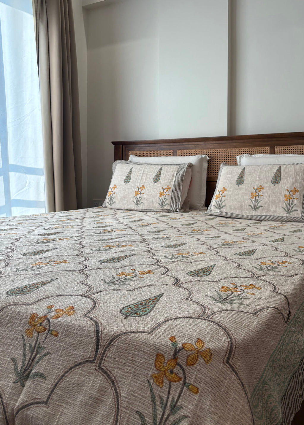 Peeli Bagh Hand Block Printed Soft Jute Bedsheet Set