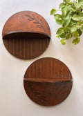 Leafline – Wooden Round Leaf Wall Shelf Set of 2