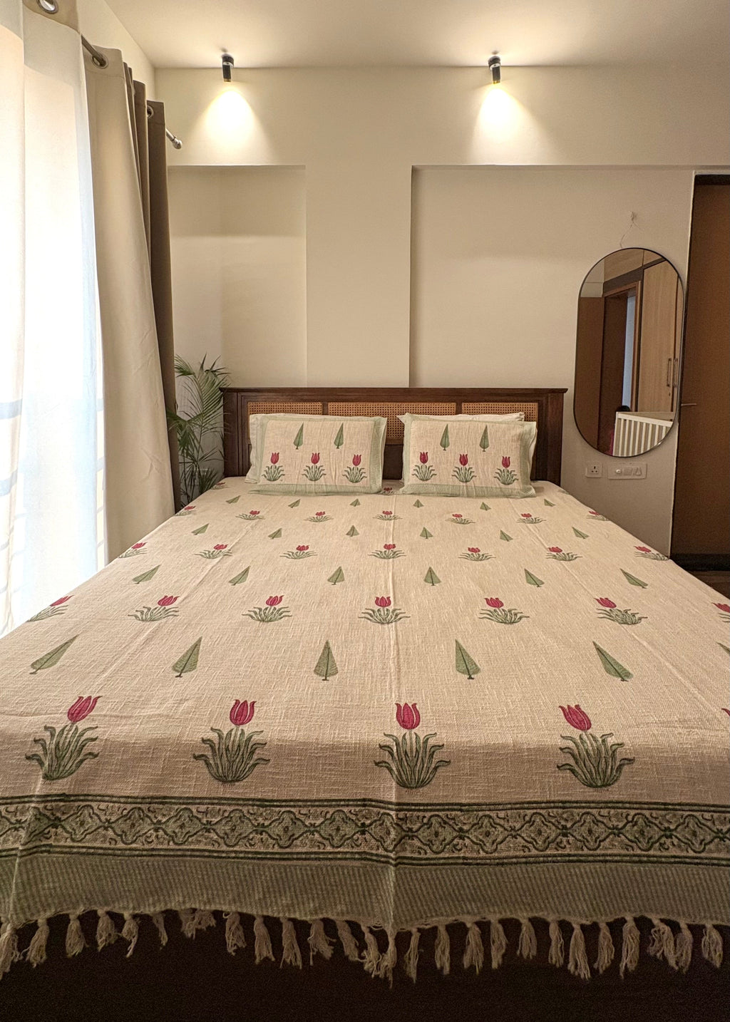 Tulip Hand Block Printed Soft Jute Bedsheet Set