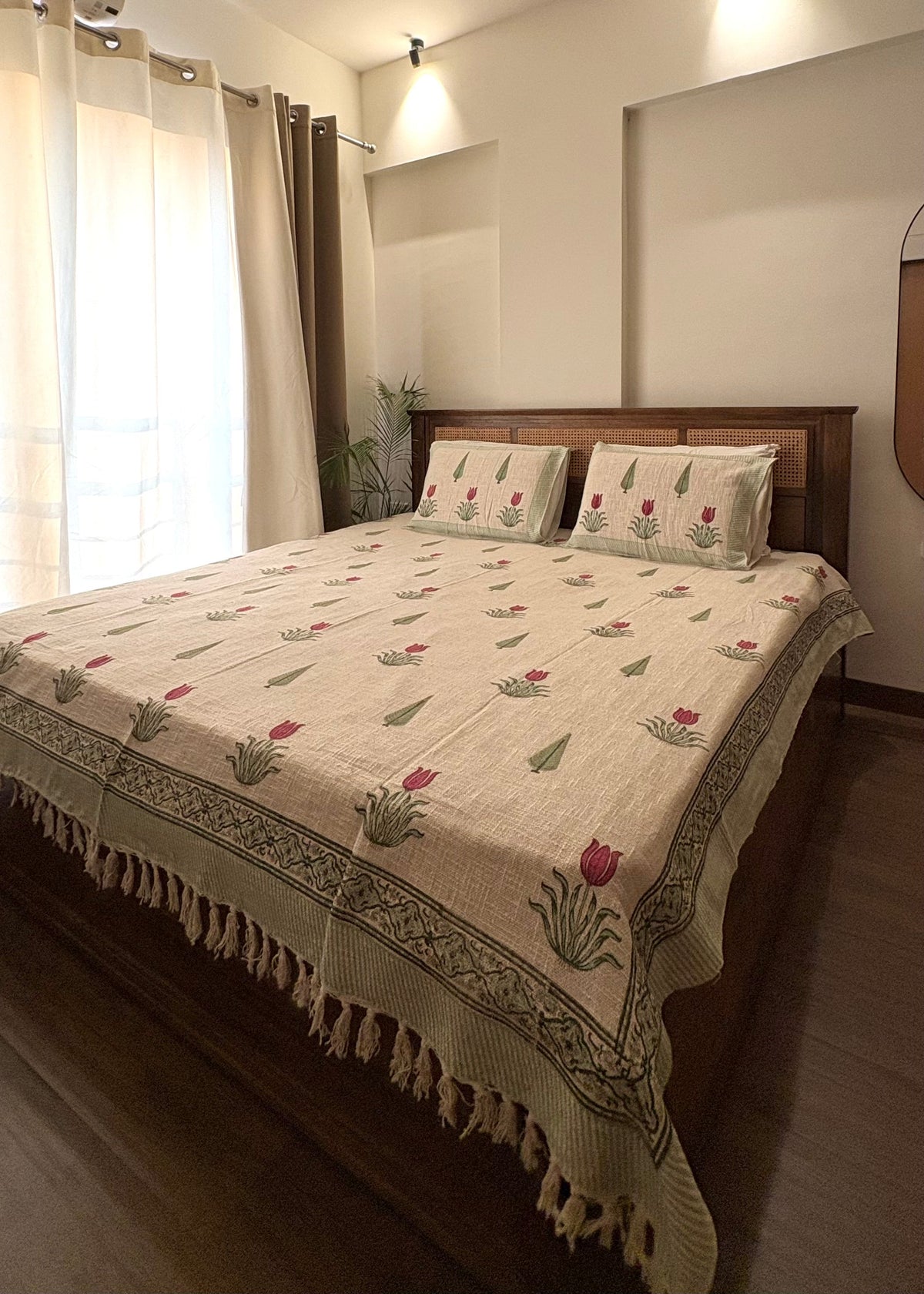 Tulip Hand Block Printed Soft Jute Bedsheet Set