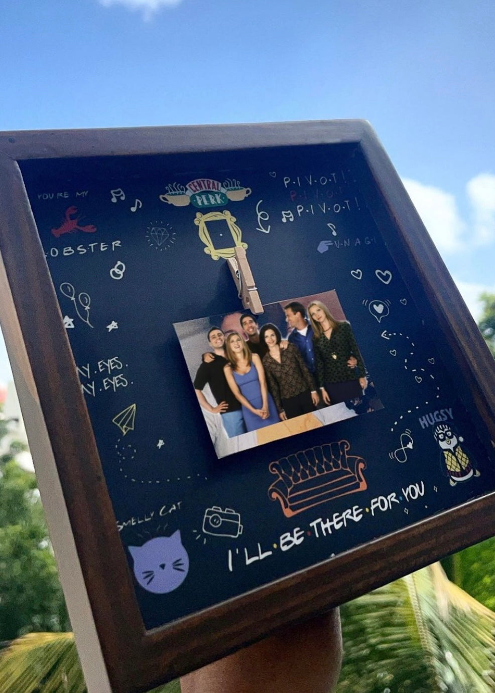 FRIENDS Photo Holder