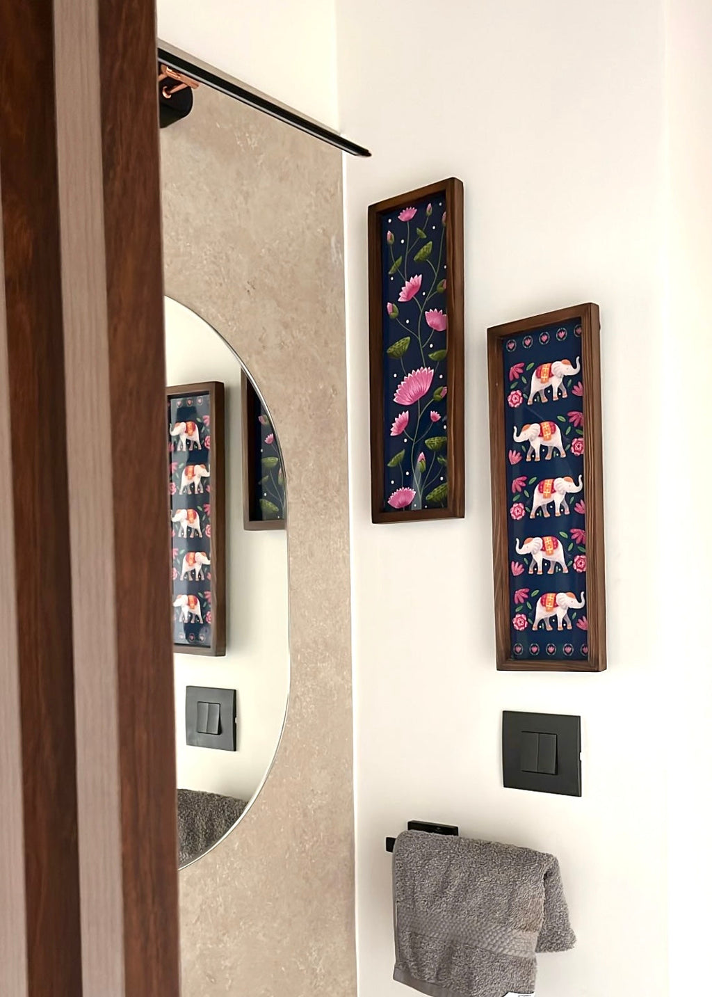 Neel-Kamal Set of Two Wooden Wall Frames - Decor By The Way